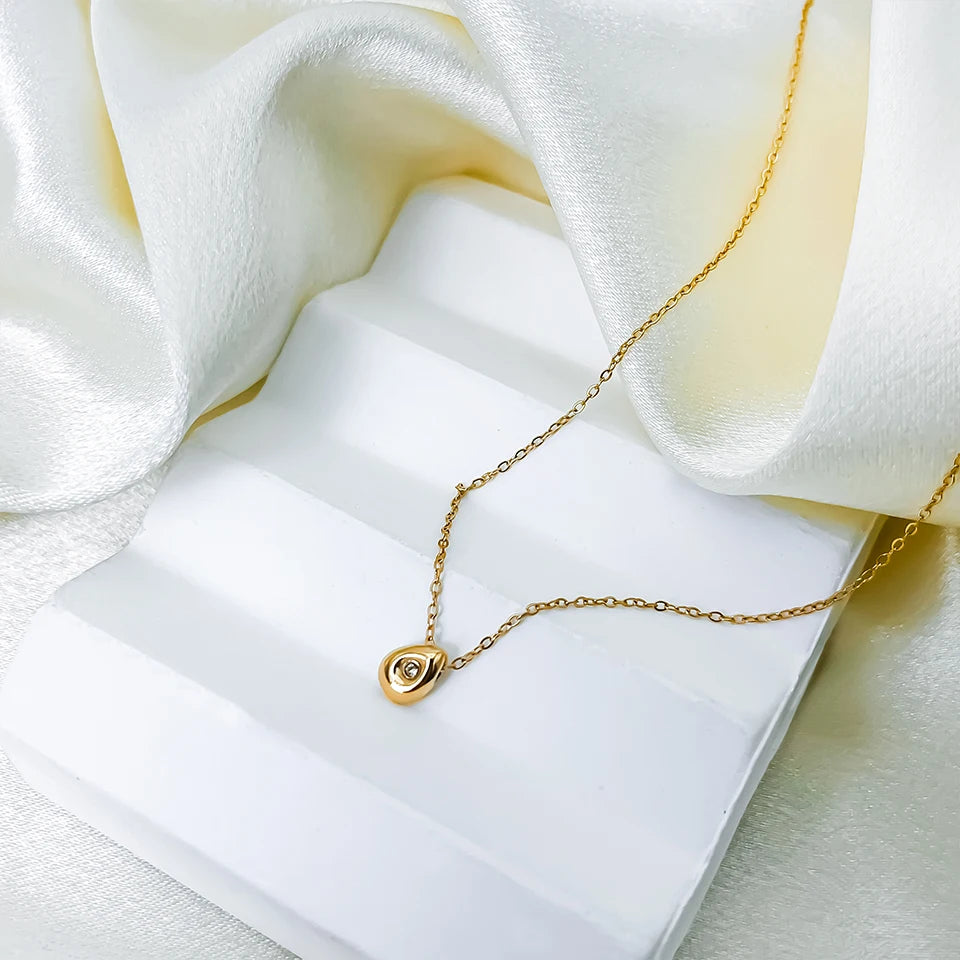 sarah necklaces